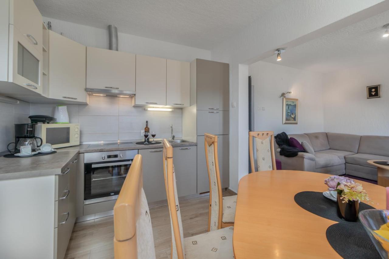 Apartments Lord Novi Vinodolski Ngoại thất bức ảnh